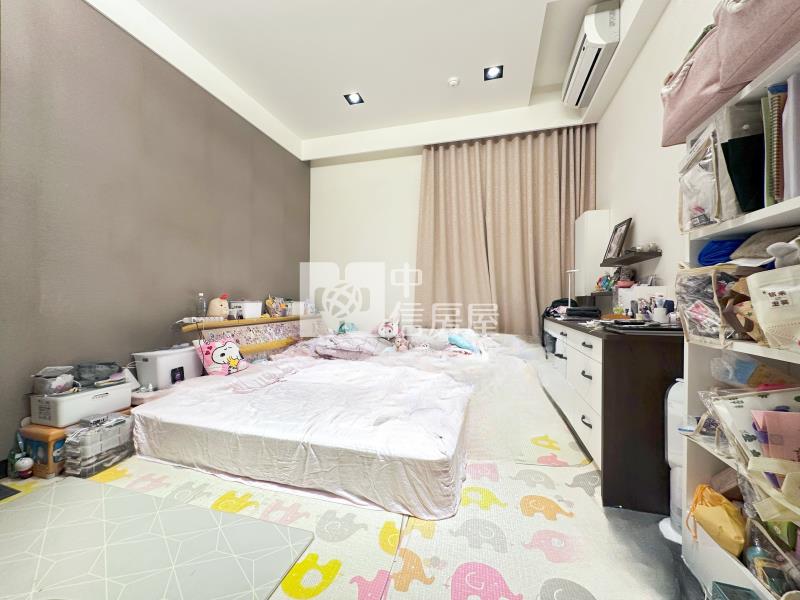 米蘭雙星4房平車房屋室內格局與周邊環境