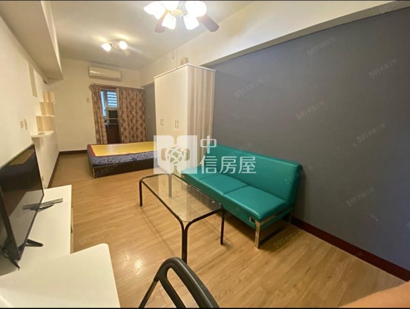 近SOGO火車站摩登套房房屋室內格局與周邊環境