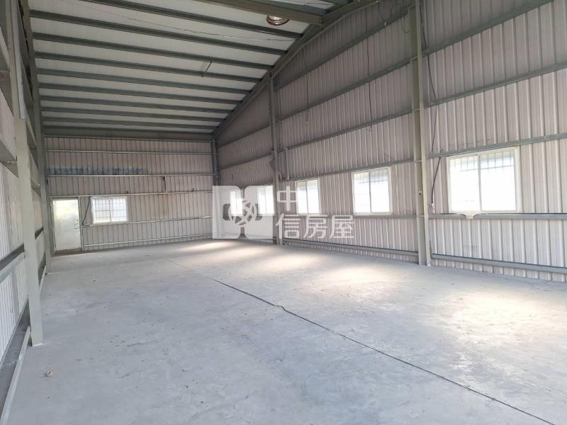 仁德太子路正路面漂亮農地+合法倉庫房屋室內格局與周邊環境
