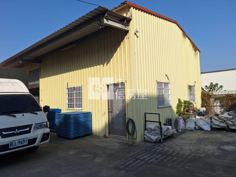 仁德太子路正路面漂亮農地+合法倉庫房屋室內格局與周邊環境