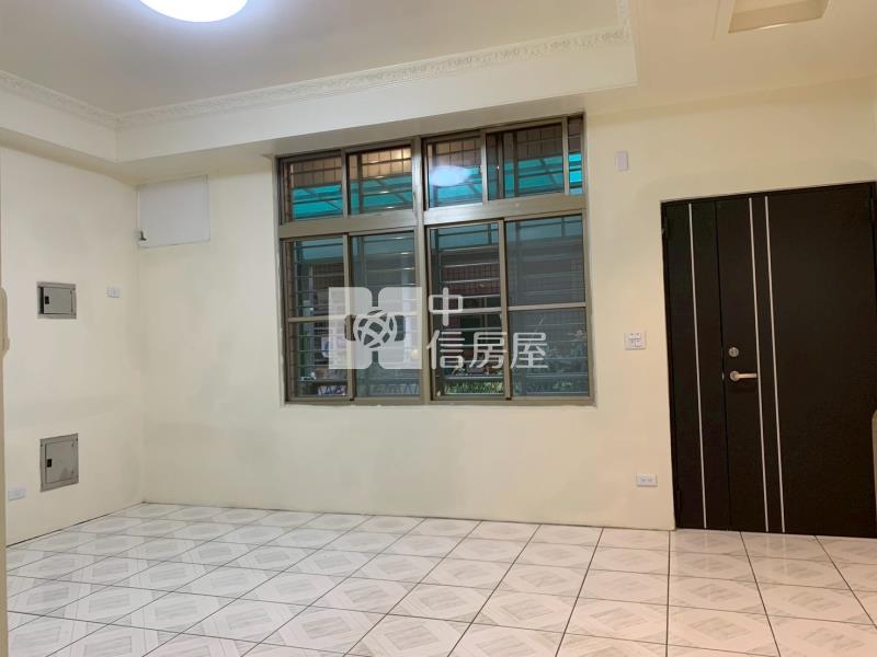 梅園透天房屋室內格局與周邊環境