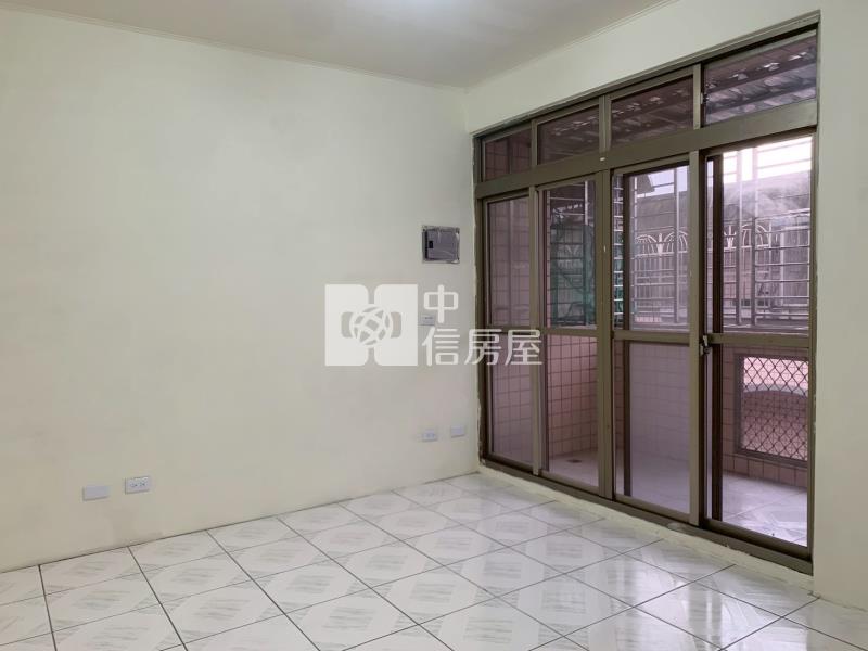 梅園透天房屋室內格局與周邊環境