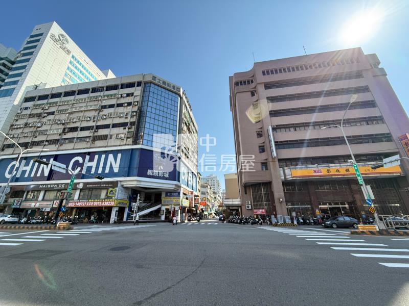 北區育強街7米面寬金店房屋室內格局與周邊環境