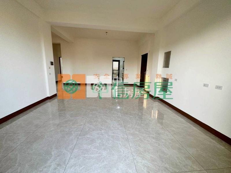 大坪數4房電梯公寓房屋室內格局與周邊環境