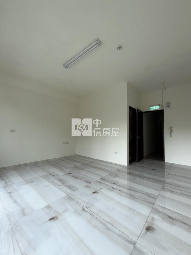 興嘉首席三角窗黃金店住房屋室內格局與周邊環境