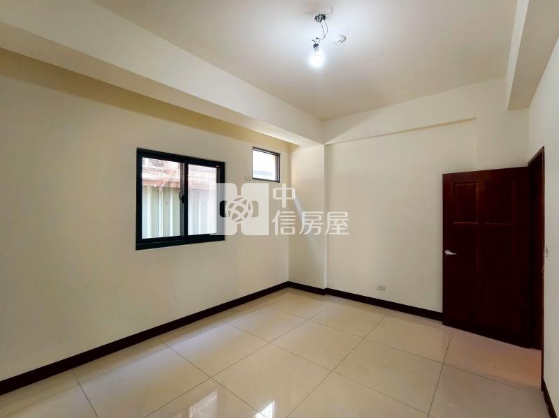 太平宜欣國小全新邊間電梯別墅房屋室內格局與周邊環境