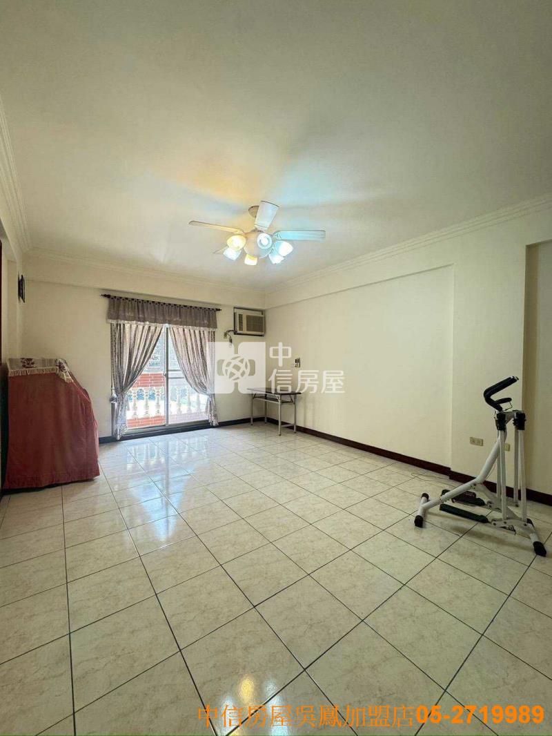 垂楊國小車庫美別墅房屋室內格局與周邊環境