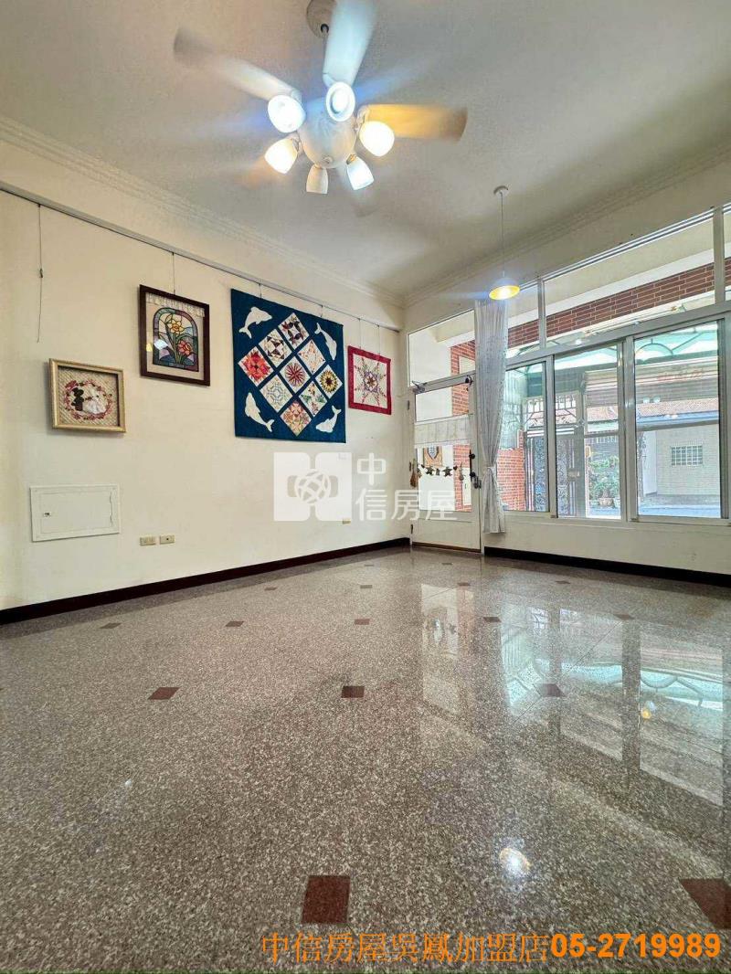 垂楊國小車庫美別墅房屋室內格局與周邊環境