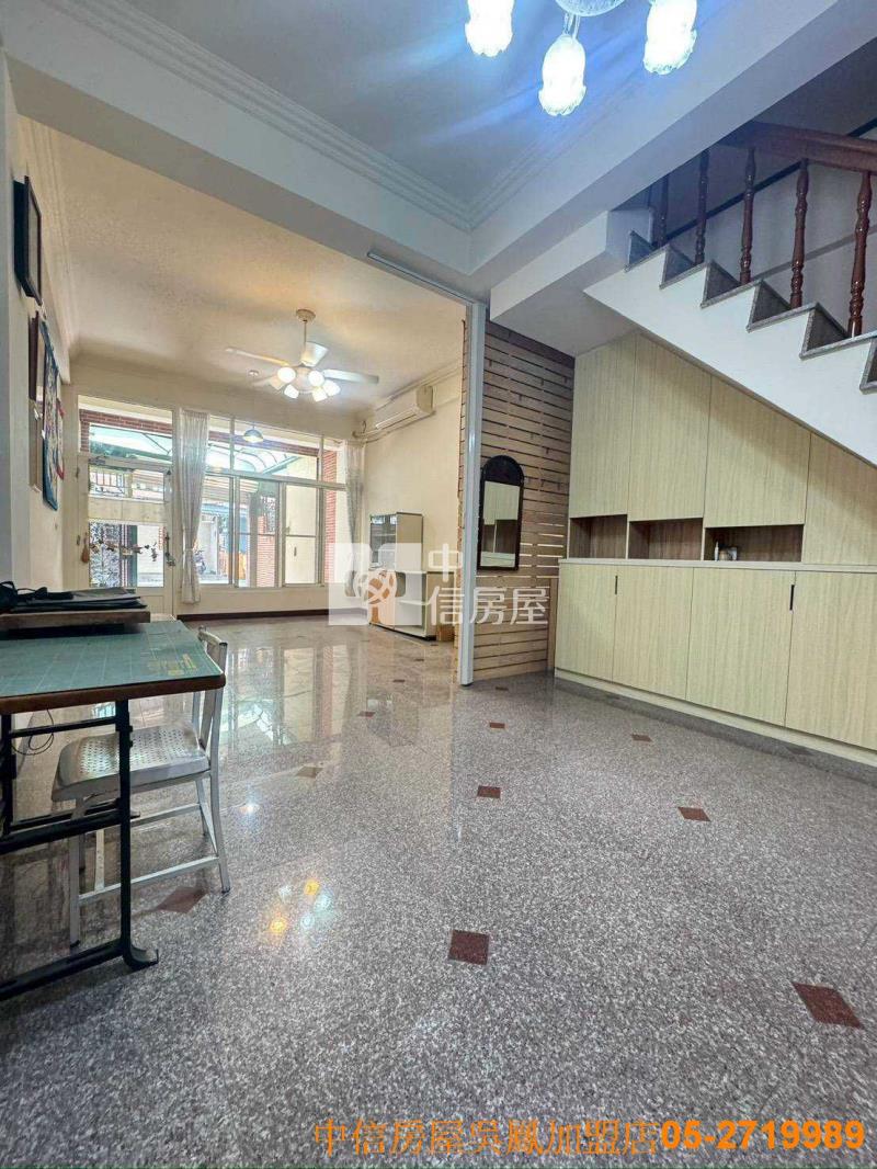 垂楊國小車庫美別墅房屋室內格局與周邊環境