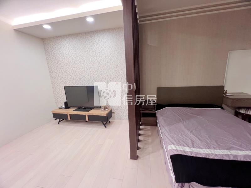 桃園武陵高中大套房+平面車位房屋室內格局與周邊環境