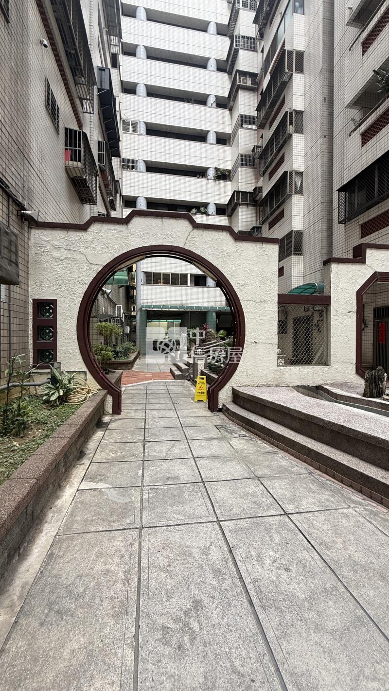 南區3+1房視野戶房屋室內格局與周邊環境