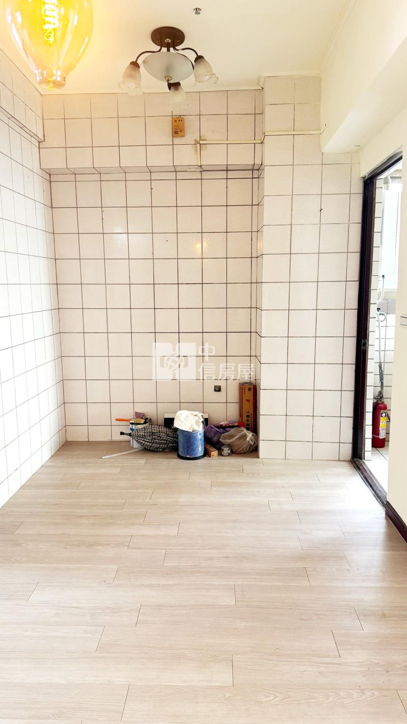 南區3+1房視野戶房屋室內格局與周邊環境