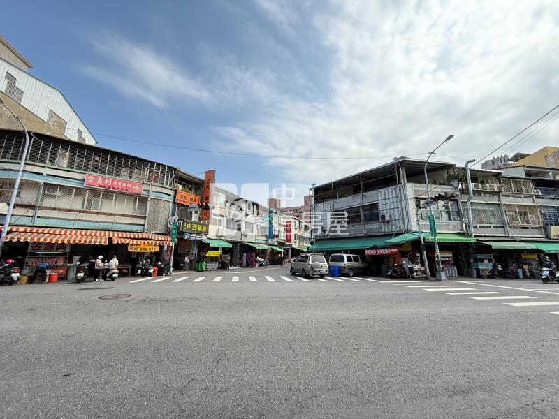 科博館4樓臨路透天（專任）房屋室內格局與周邊環境