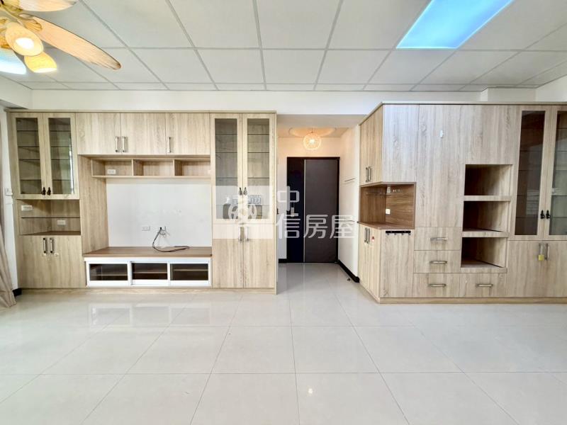 文華硯高樓層大三房平車房屋室內格局與周邊環境