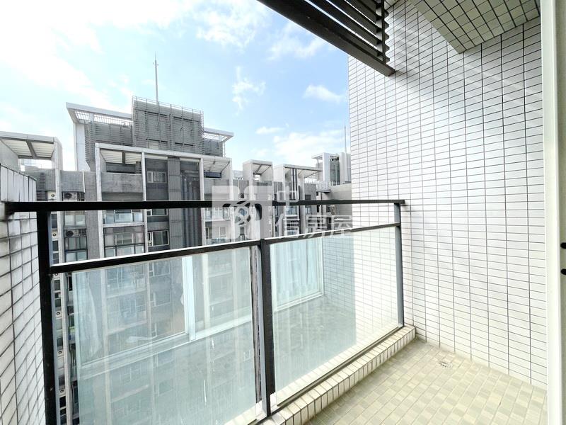 海華國際之星裝潢3房車房屋室內格局與周邊環境