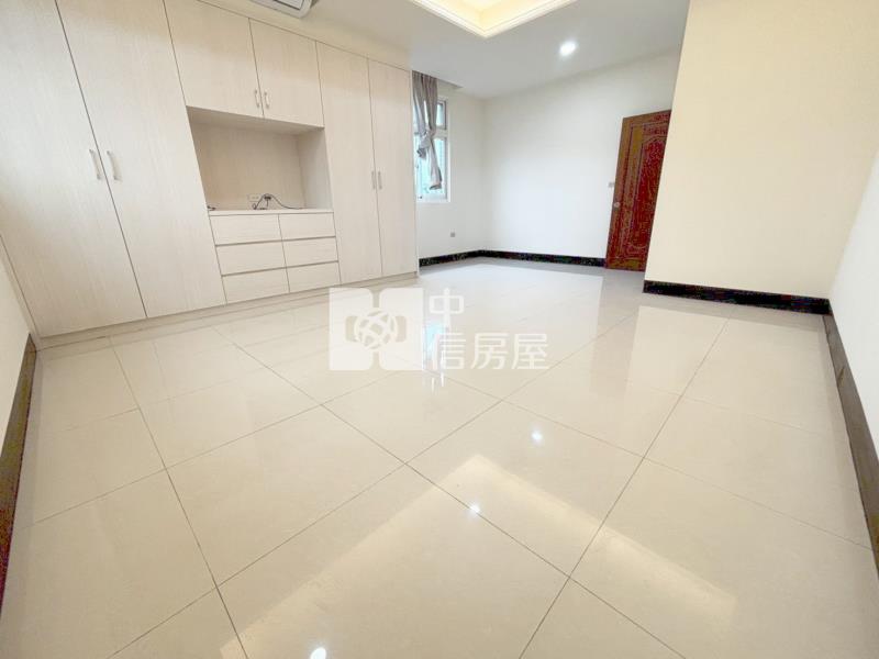 青埔高鐵10米路農舍房屋室內格局與周邊環境