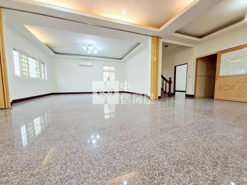 青埔高鐵10米路農舍房屋室內格局與周邊環境