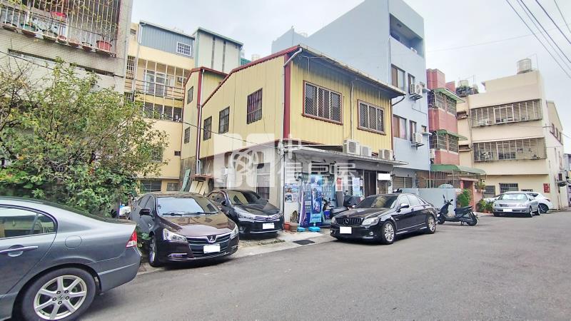 楓樹住二之二建地房屋室內格局與周邊環境