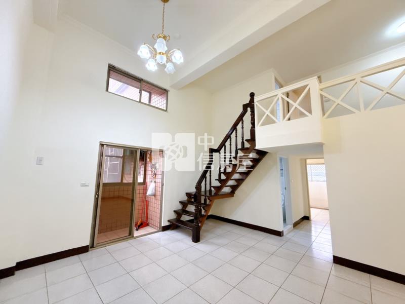 楊梅快速路旁有整理3房房屋室內格局與周邊環境