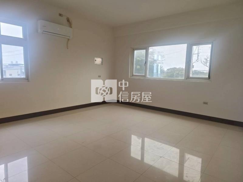 大園臨10米路方正農舍另加756坪農地房屋室內格局與周邊環境