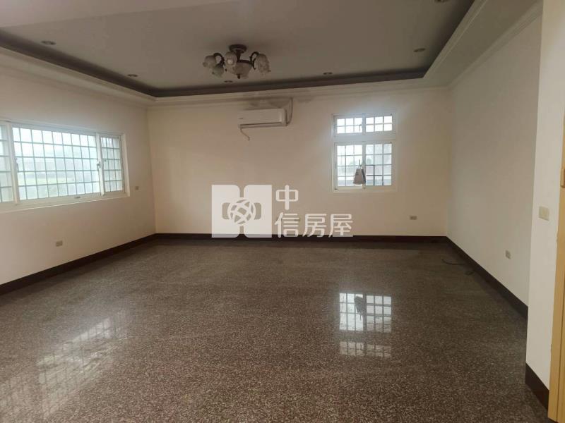 大園臨10米路方正農舍另加756坪農地房屋室內格局與周邊環境