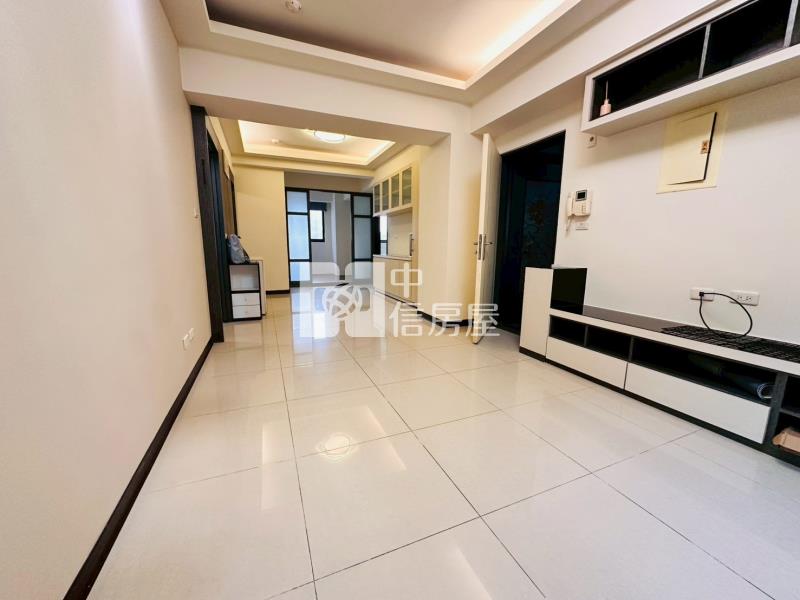 大竹星光麗緻溫馨2+1房車房屋室內格局與周邊環境