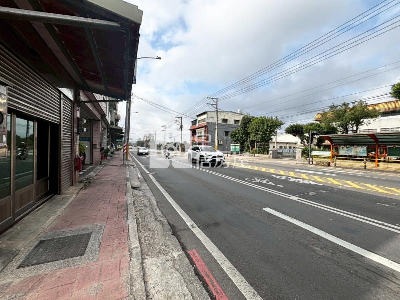 中埔國小20米路建地房屋室內格局與周邊環境