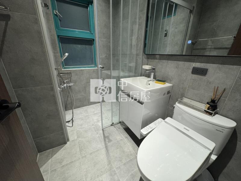 大遠百稀有3改2房平車房屋室內格局與周邊環境