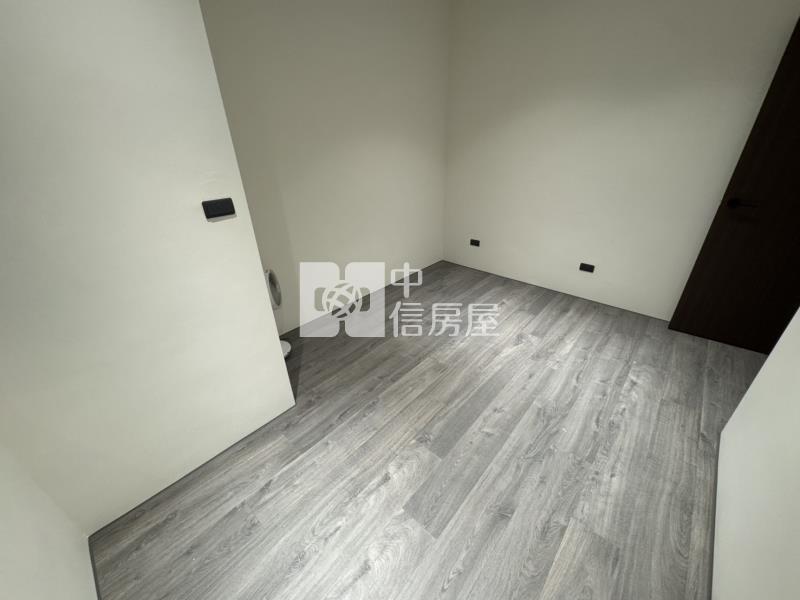 大遠百稀有3改2房平車房屋室內格局與周邊環境