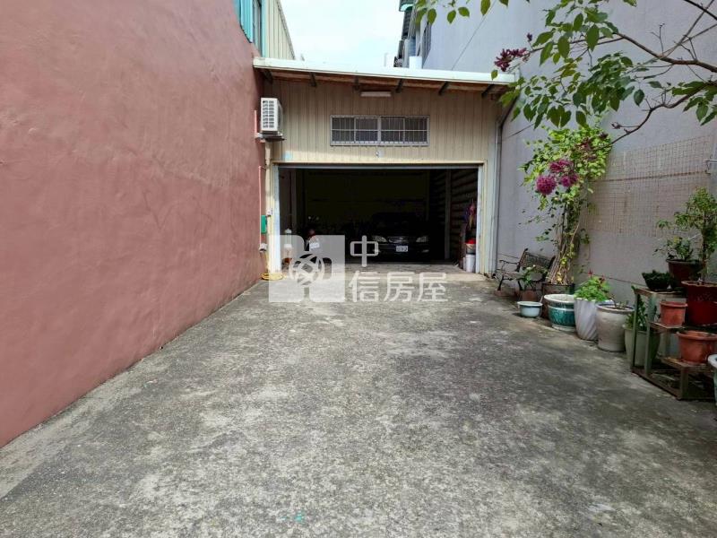 近西湖公園朝南優質建地房屋室內格局與周邊環境