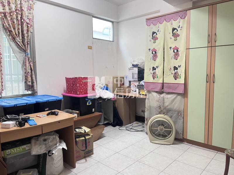 大港國小雙車墅(專)房屋室內格局與周邊環境