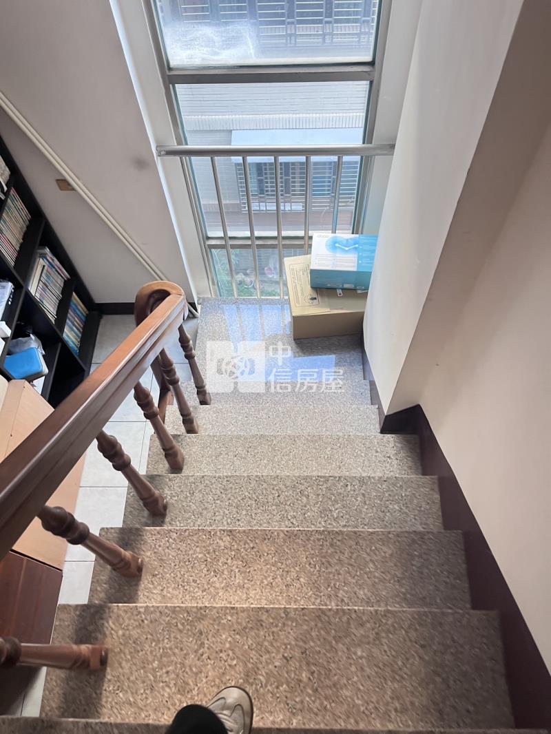 大港國小雙車墅(專)房屋室內格局與周邊環境