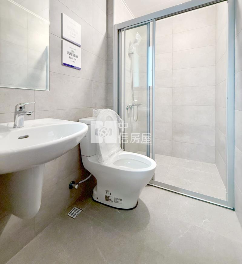 太平全新大面寬雙車電梯別墅房屋室內格局與周邊環境