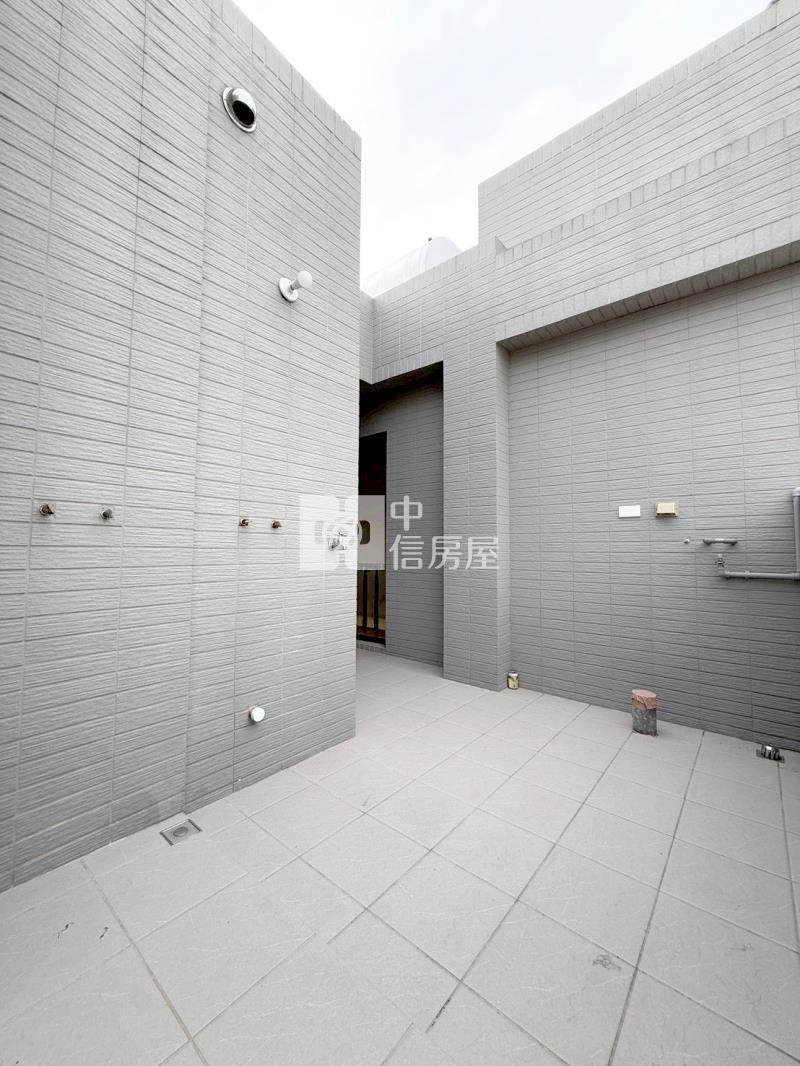 太平全新大面寬雙車電梯別墅房屋室內格局與周邊環境