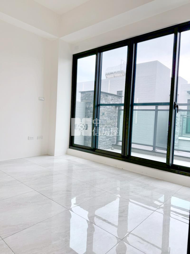 太平全新大面寬雙車電梯別墅房屋室內格局與周邊環境