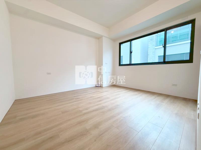 太平全新大面寬雙車電梯別墅房屋室內格局與周邊環境