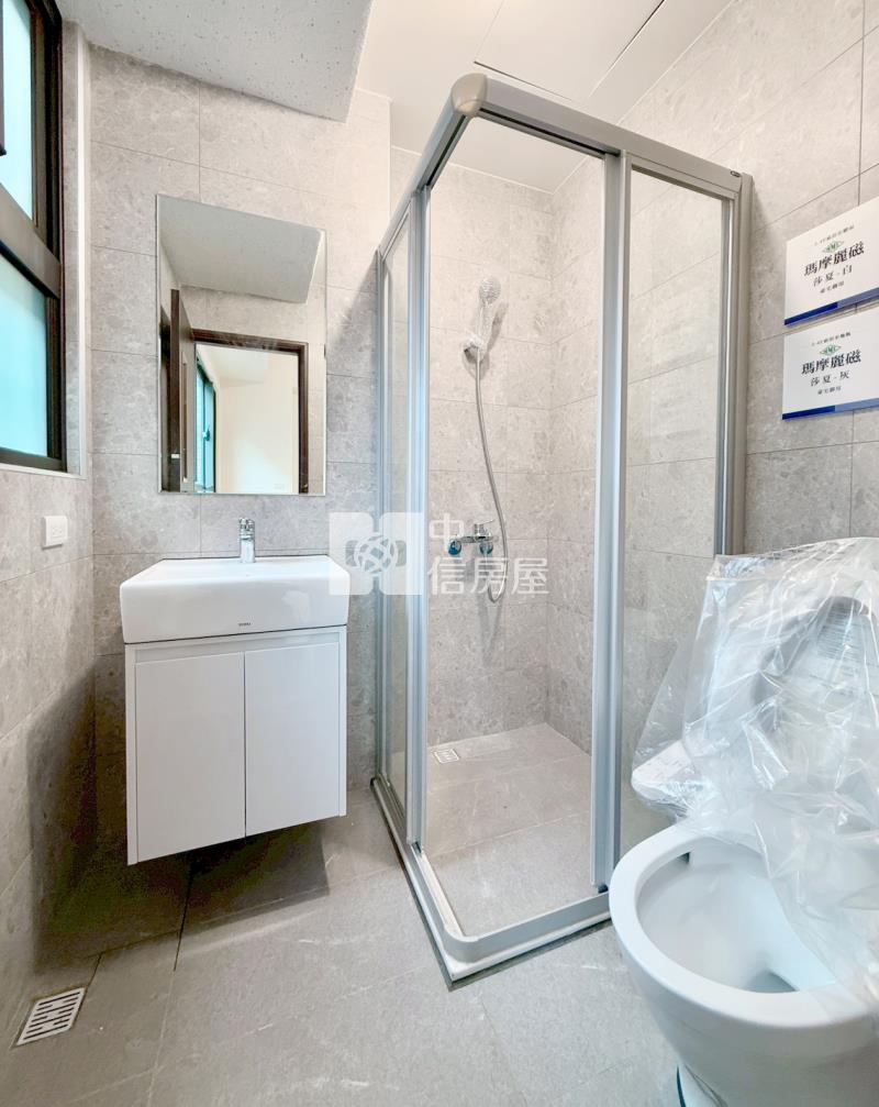 太平全新大面寬雙車電梯別墅房屋室內格局與周邊環境