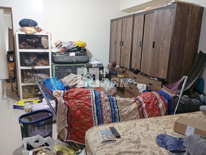 (總太居易)正五權南路震後收租樓店房屋室內格局與周邊環境