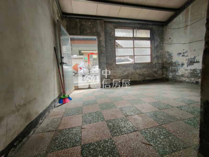 華勛活巷透天房屋室內格局與周邊環境