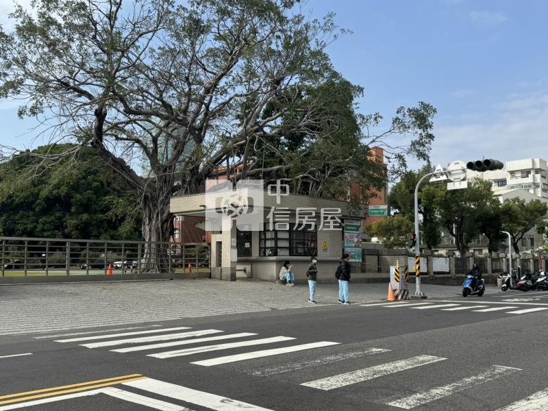 成大南一中育樂商圈套房房屋室內格局與周邊環境