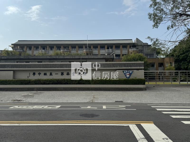 成大南一中育樂商圈套房房屋室內格局與周邊環境