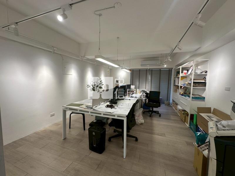 華美河畔1+2樓美樓店房屋室內格局與周邊環境