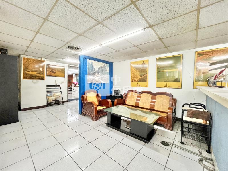 三采企業大樓附車位房屋室內格局與周邊環境