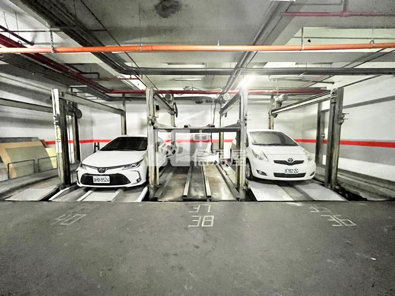 三采企業大樓附車位房屋室內格局與周邊環境