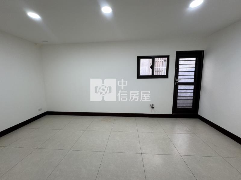 中央街整新透天房屋室內格局與周邊環境