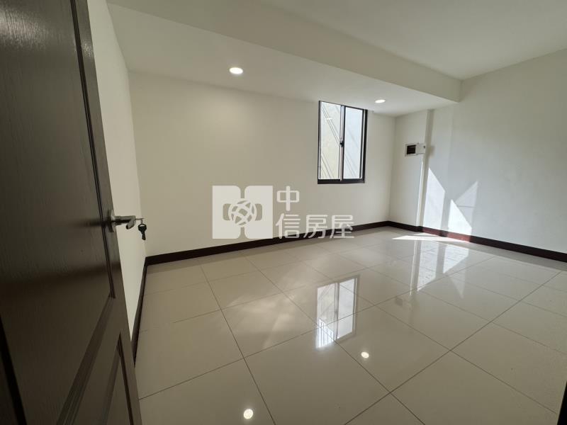 中央街整新透天房屋室內格局與周邊環境