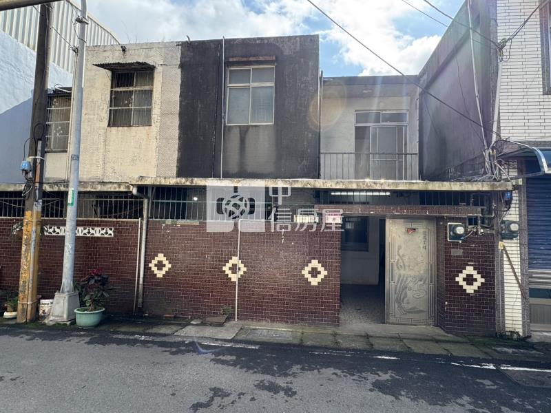 民豐一街透天房屋室內格局與周邊環境