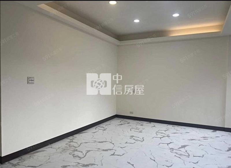 龍潭潛龍國小前院停車透天房屋室內格局與周邊環境