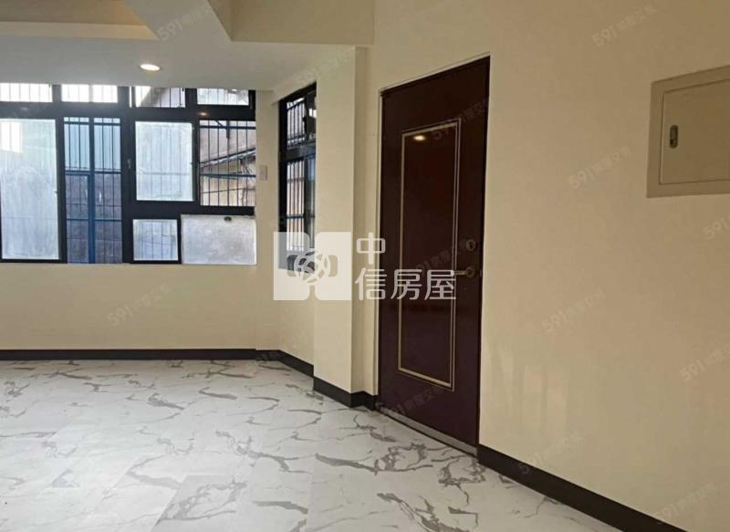 龍潭潛龍國小前院停車透天房屋室內格局與周邊環境