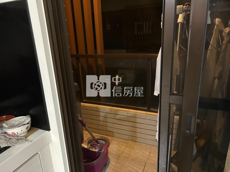 【奔馳】A10綻優質三房車房屋室內格局與周邊環境